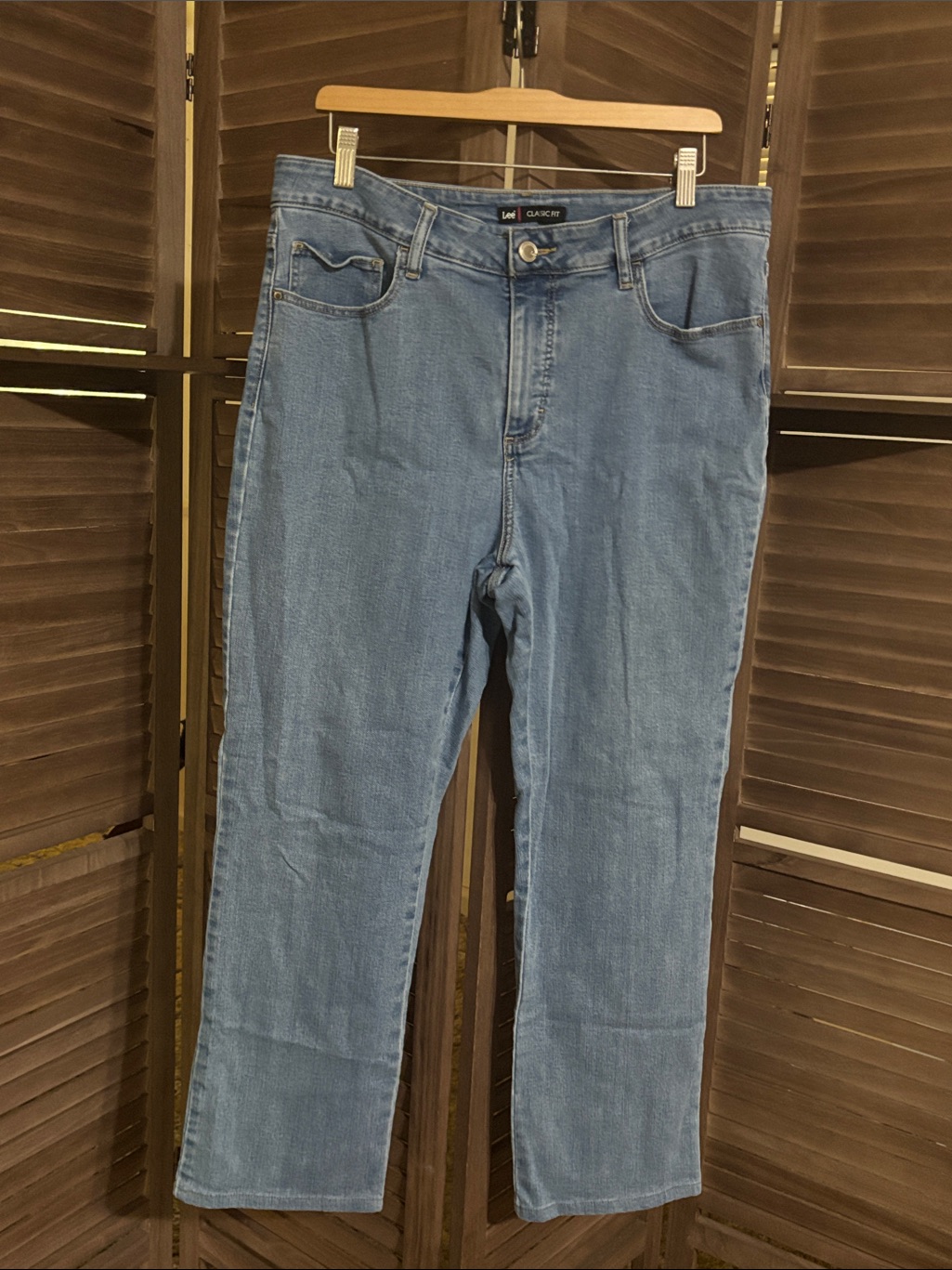 Lee Women’s Straight Leg Jeans In Light Blue Denim